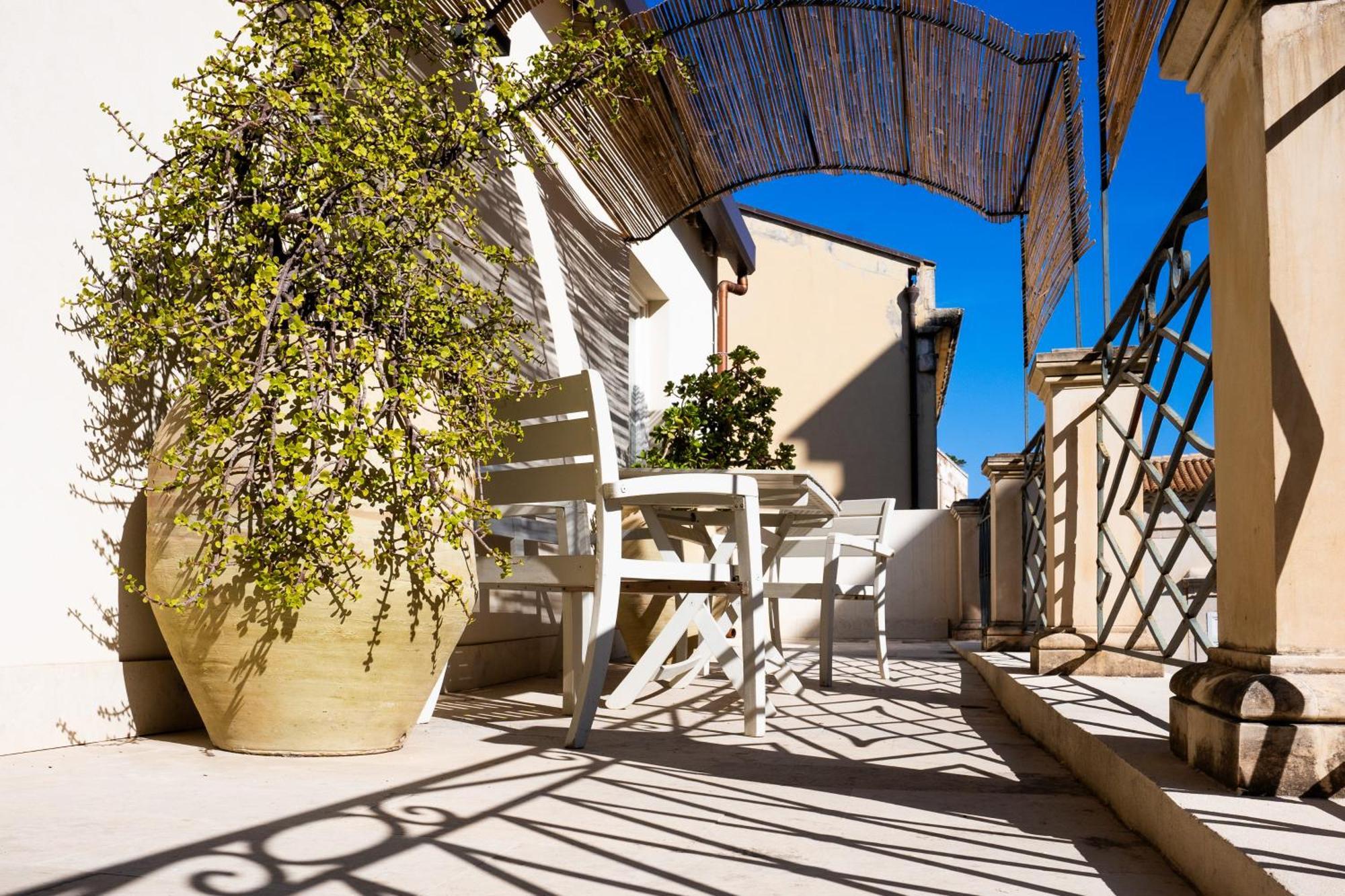 San Giuseppe Apartment Con Terrazza Syracuse Eksteriør billede