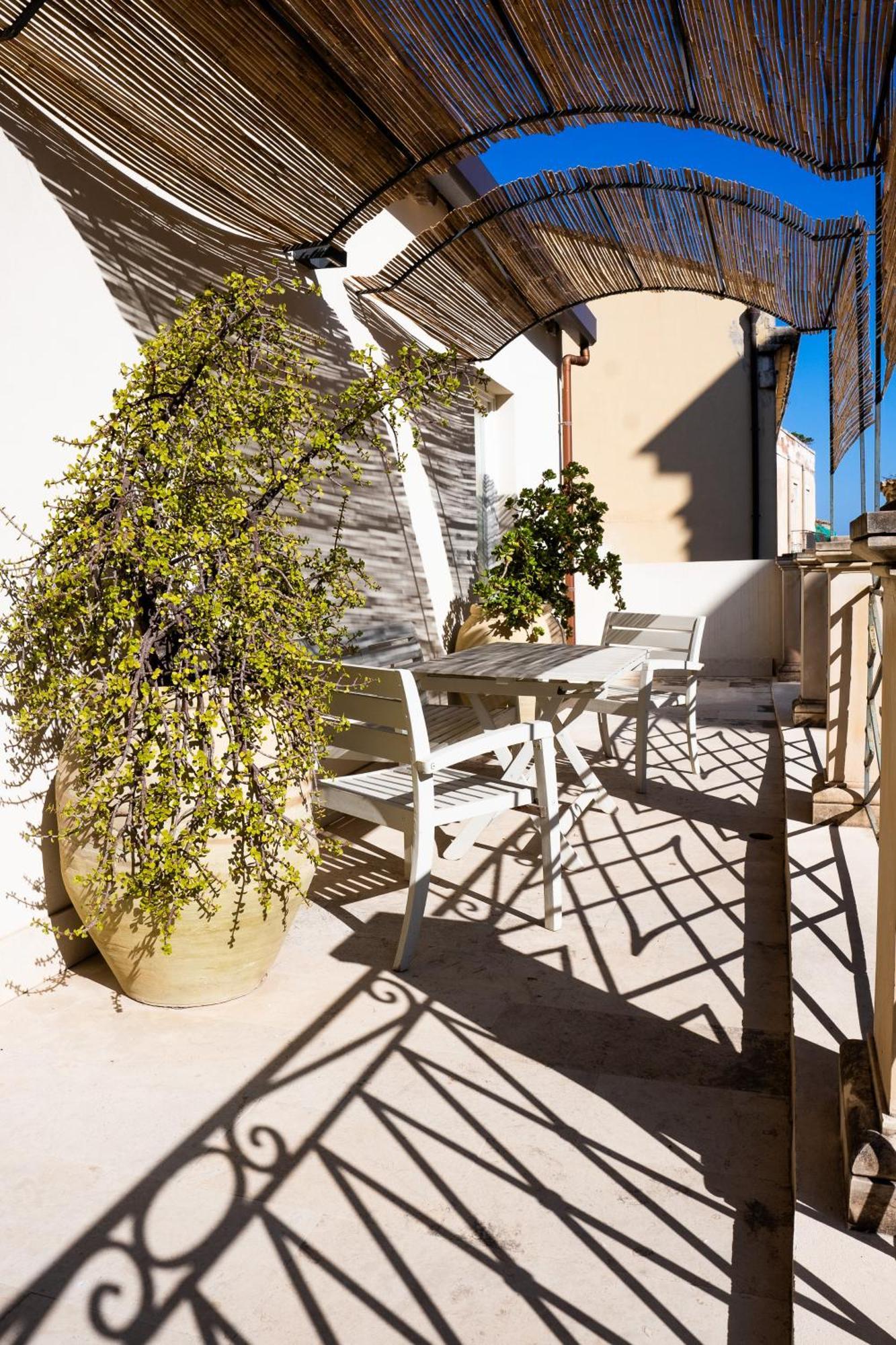 San Giuseppe Apartment Con Terrazza Syracuse Eksteriør billede